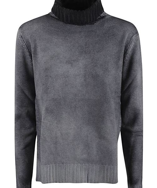 WOOL AND CASHMERE BLEND TURTLENECK SWEATER