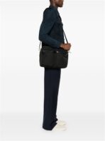 RECYCLED NYLON LARGE MESSENGER BAG - Image 5